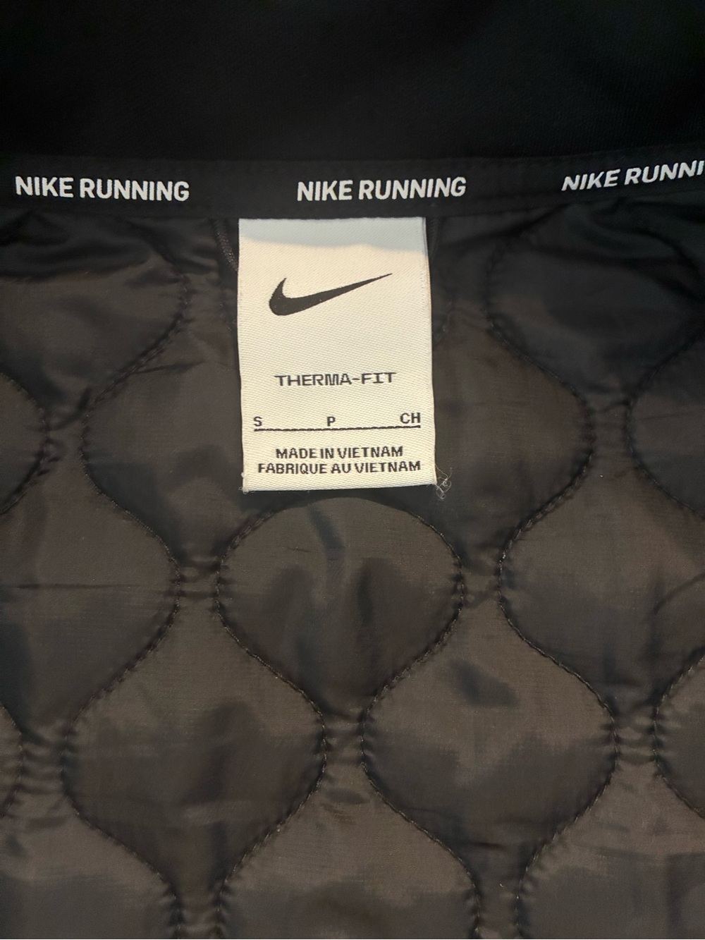 Nike Black Therma-Fit Quilted Running Jacket - Picture 3 of 7